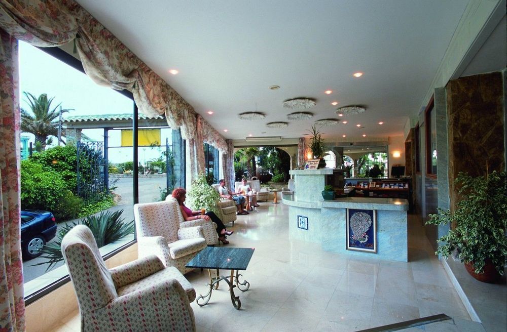 Eden Roc & By Brava Hotel 4*