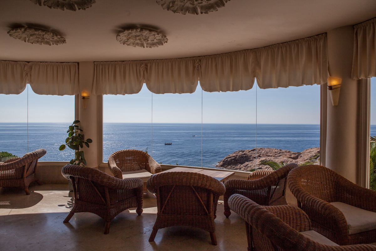 Hotel Eden Roc & By Brava 4*