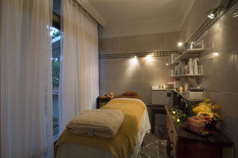 Hotel Eden Roc & By Brava 4*