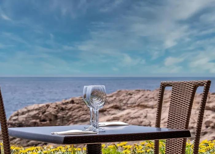 Eden Roc Mediterranean Hotel&Spa